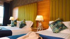 Amber Springs Hotel - Habitación