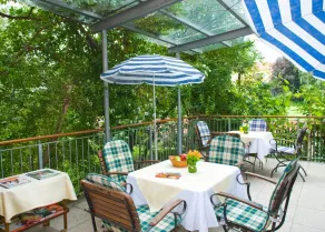 Haus Mobene - Hotel Garni - Restaurant