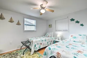 Canalfront Hudson Home W/private Dock & Yard! - Rum