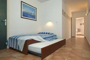 Apartaments El Berganti en Canyelles Petites - Chambre