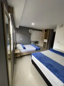 HOTEL MEDELLIN CENTRAL - Room