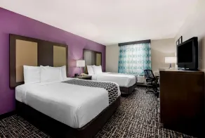 La Quinta Inn by Wyndham West Long Branch NJ Shore Area - Chambre