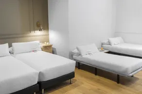Mesón Castilla Atiram - Chambre