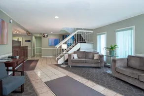Sandman Inn Cache Creek - Lobby-Lounge