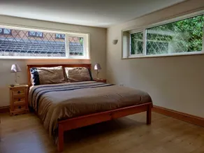 4 Bedroom & 4 Bathroom House Near St Neots - Rum
