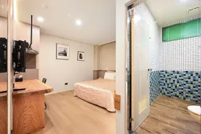 Lakeview Homestay - Room