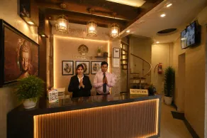 HOTEL UR - Nearby Prayagraj Junction and High Court - Recepção