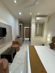 Sethi Grand Hotel - Room