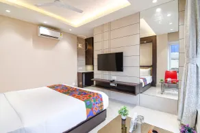 FabHotel Samotel - Nr Kolkata Airport - Quarto