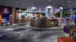 TRU by Hilton Perrysburg Toledo, OH - Hall