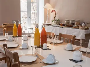 La Maison Vieille Maison d'Hôtes & Gîtes - Restaurante