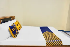 OYO Life 92087 Griya Nurainy - Chambre