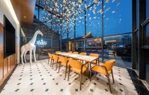 SECLUSION TANG - Restaurant