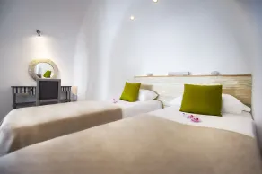 Hyperion Oia Suites - Room