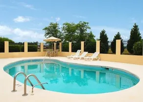 Quality Inn Mullins - Marion - Piscine