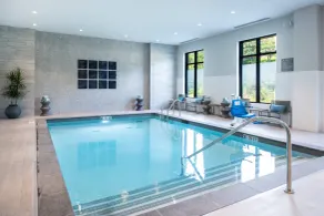 Fairfield Inn & Suites by Marriott Boston Waltham - Piscina