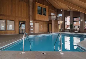 Quality Inn Grand Blanc - Flint South - Piscine