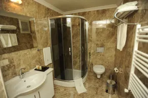 Qamar Prestige Suites - Salle de bain