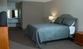 Motel 103 - Room
