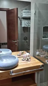 Hotel Pucón Indómito - Bathroom