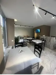 Hotel HER - Restaurante