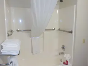 MJ INN and SUITES - Badrum