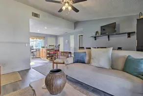 ~ 9 Mi to Universal: Orlando Retreat w/ Sun Porch! - Interiör