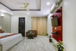 Homefort Stays, Millennium City Centre Gurugram - Camera