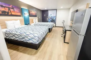 West Texas Inn & Suites with Kitchenette - Rom