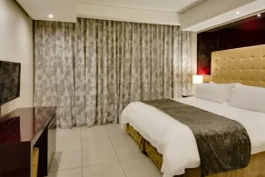 Protea Hotel by Marriott Cape Town North Wharf - Room