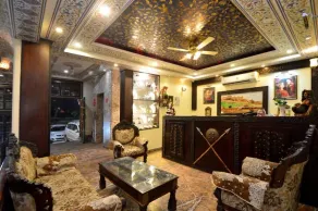 Hotel Surya Garh - Lobby