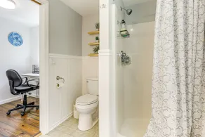 3 Mi to Mashpee Commons: Family Home w/ Fireplace - Interior