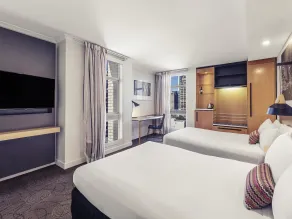 Mercure Brisbane King George Square - Room