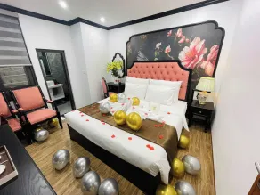 King Luxury Hotel - Quarto