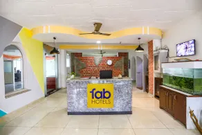 FabHotel Aravali Suites - DLF Phase 3 - Receção