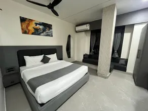Ace Inn Hotel - Chambre