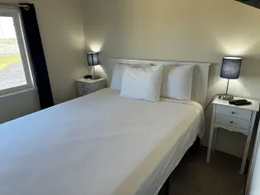 Westport Inn Cabins - Zimmer