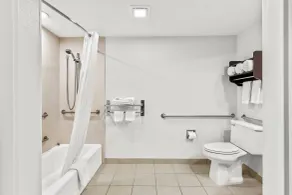 Quality Inn - Norman near University - Salle de bain