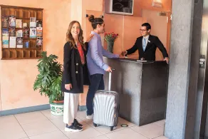 Hotel La Colonna - Réception
