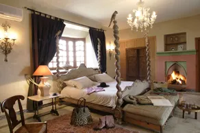 Casa Taos - Room
