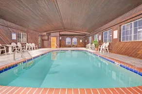 Days Inn by Wyndham Laramie - Piscine