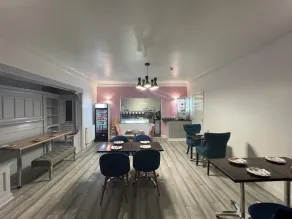 ATZ&H Inn - Restaurant