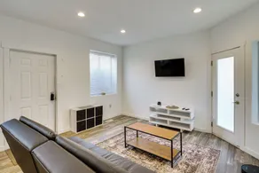 Stunning Peak Views Near Utah Lake! Cozy Getaway - Interni