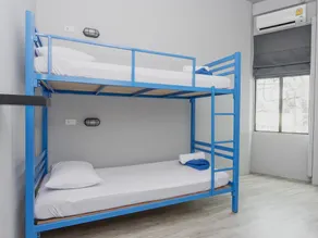 Loftel Station Hostel - Chambre