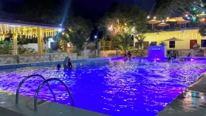 Whole Villa Exclusive Overnight Phase 1 - Piscine