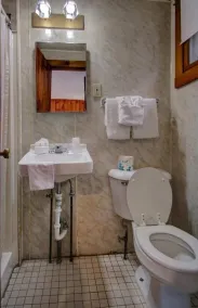 Dolphyn Motel - Baño
