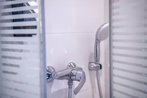ibis budget Reims Parc Des Expositions - Bathroom