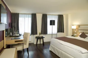 Hotel Goldener Knopf - Vue de la chambre