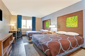 Super 8 by Wyndham Louisville Airport - Chambre
