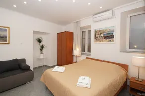 Apartments Galerija - Zimmer